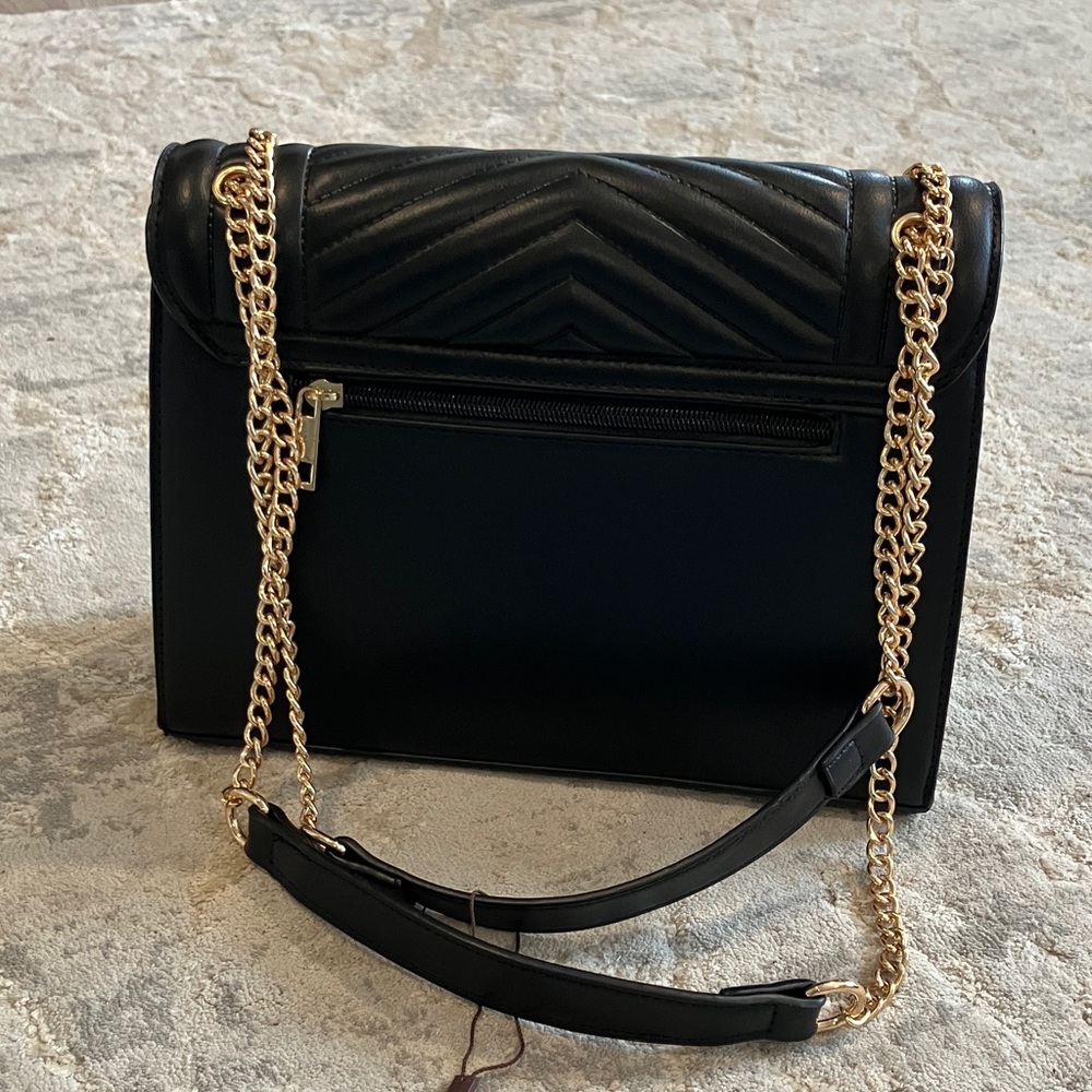 Classic Black Quilted Chain-Strap Shoulder Bag - Sleek Everyday Tote sunday sale - Picture 2 of 7